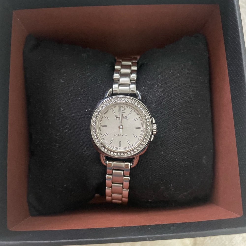 COACH Watch